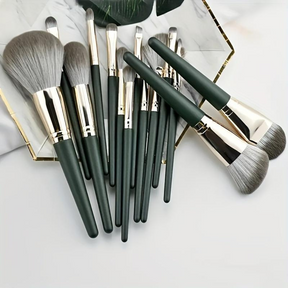 Kit de 14 Pincéis Verde Musgo + Necessaire